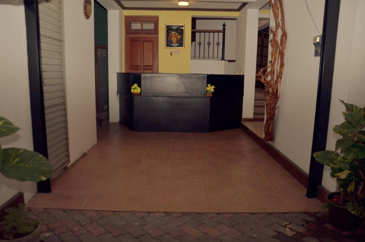 Hotel Mandakini باتارامولا المظهر الخارجي الصورة